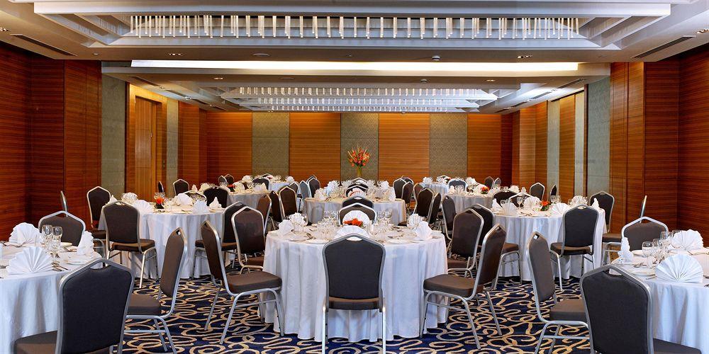 Four Points By Sheraton Jaipur, City Square Restaurant foto