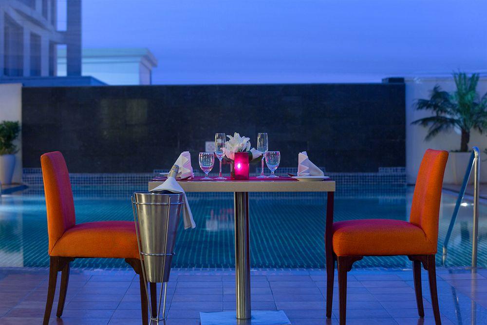 Four Points By Sheraton Jaipur, City Square Buitenkant foto