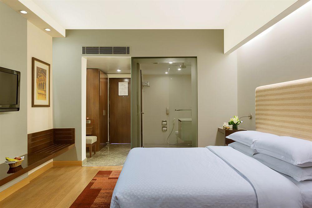 Four Points By Sheraton Jaipur, City Square Buitenkant foto