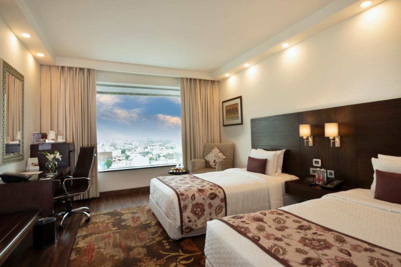 Four Points By Sheraton Jaipur, City Square Buitenkant foto