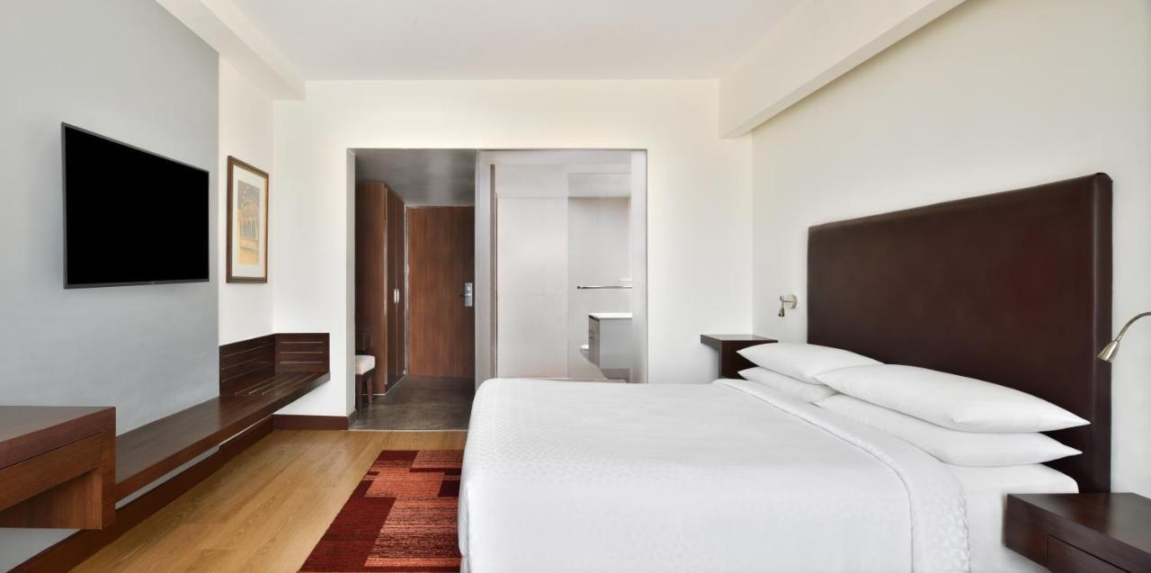 Four Points By Sheraton Jaipur, City Square Buitenkant foto