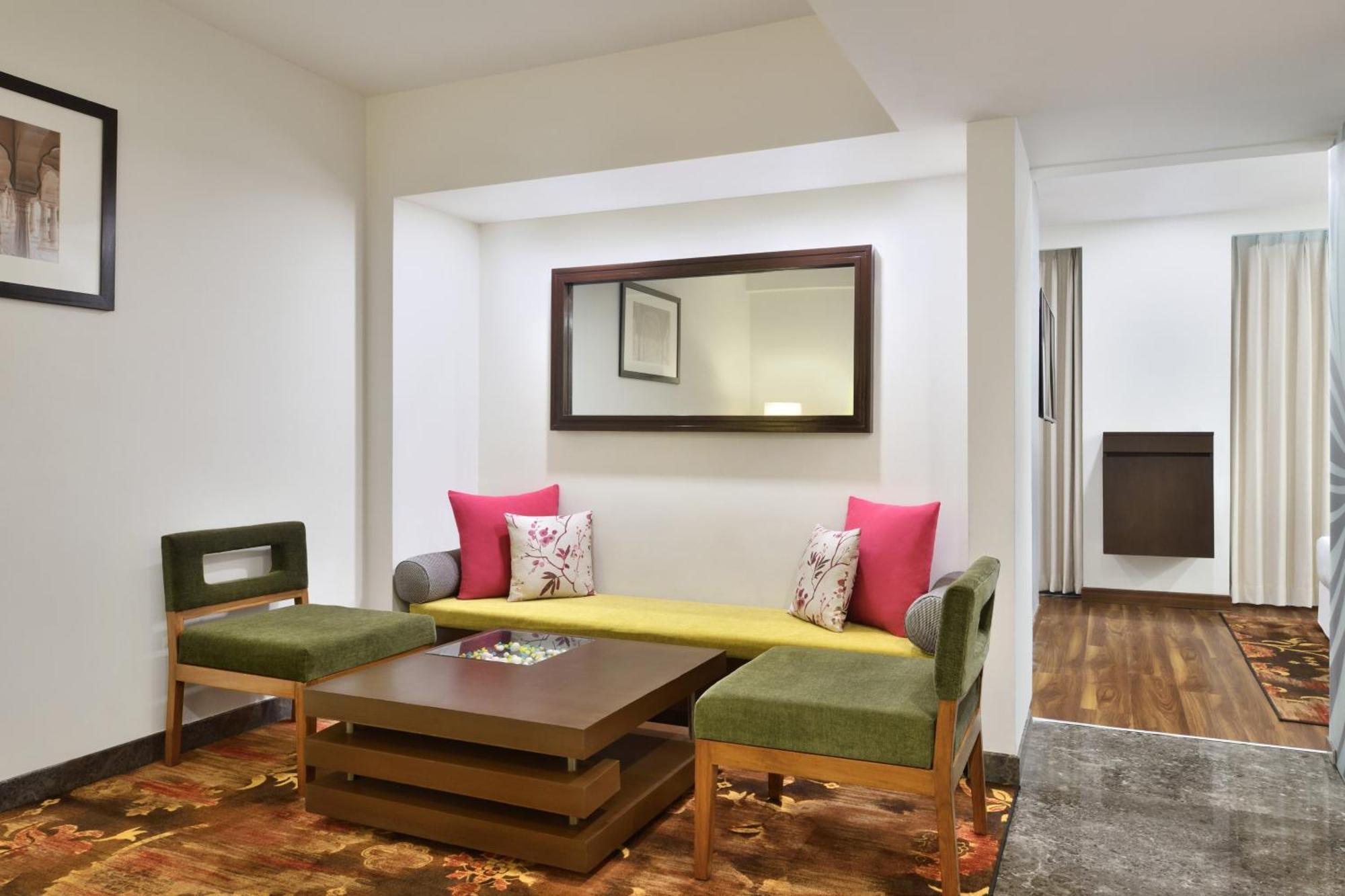Four Points By Sheraton Jaipur, City Square Buitenkant foto
