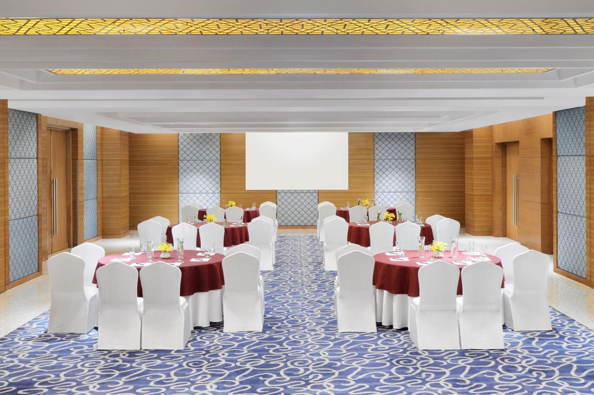 Four Points By Sheraton Jaipur, City Square Buitenkant foto