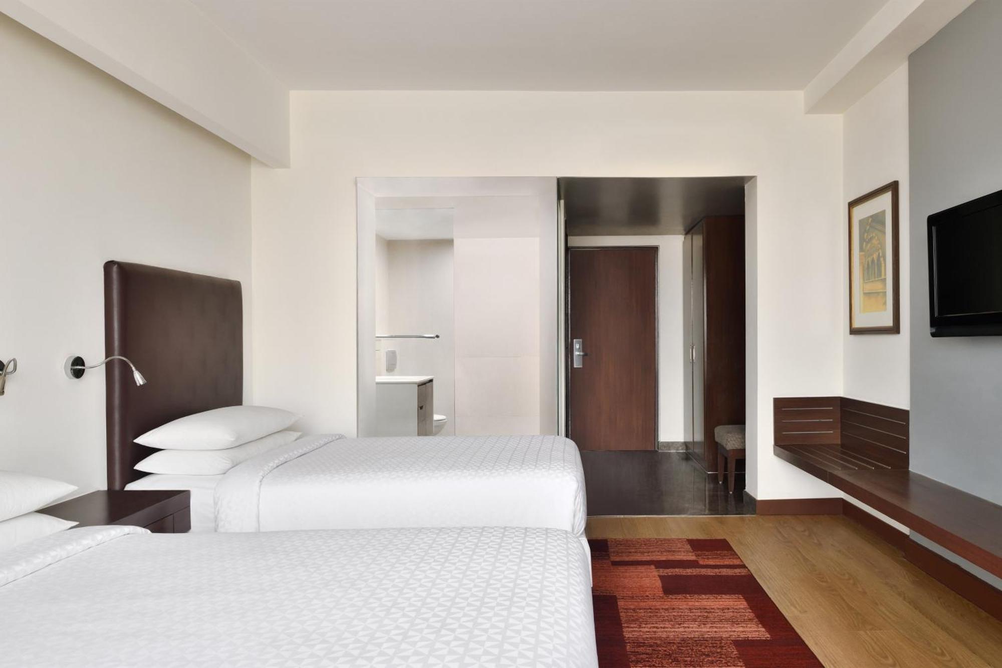 Four Points By Sheraton Jaipur, City Square Buitenkant foto